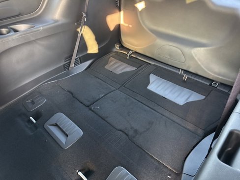 New 2026 Chrysler Pacifica Select image 9