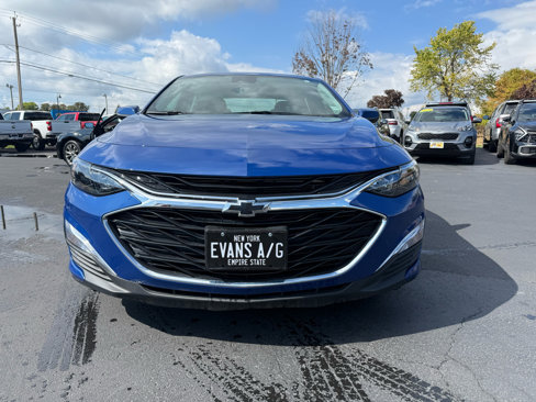 Used 2023 Chevrolet Malibu RS image 2