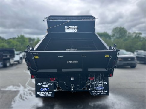 New 2025 Ford F550 4x4 Regular Cab Super Duty image 12