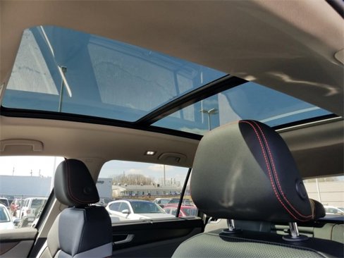 New 2025 Volkswagen Atlas Peak Edition SE image 7