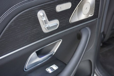 Certified 2025 Mercedes-Benz GLS 450 4MATIC image 51