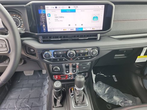 New 2025 Jeep Wrangler Rubicon image 22