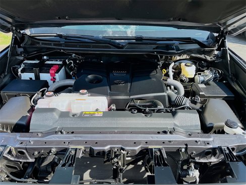 Used 2025 Toyota Tundra SR5 image 29