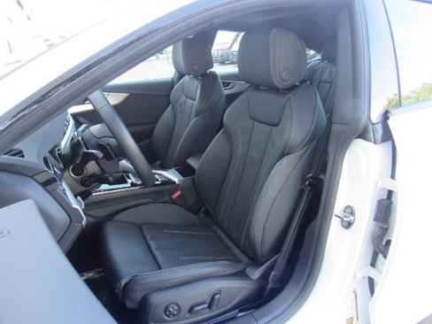 Used 2025 Audi A5 2.0T Premium Plus image 14