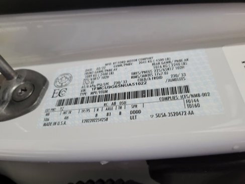 Used 2022 Ford Escape SE image 48