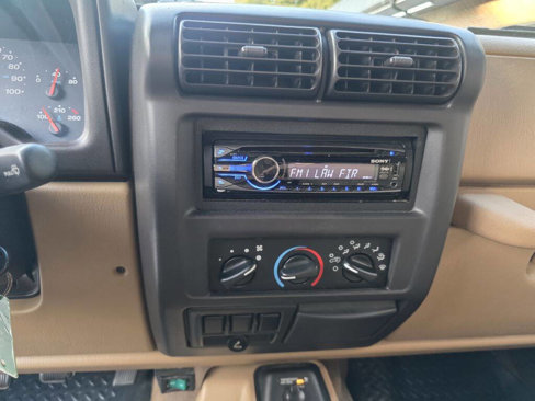 Used 2002 Jeep Wrangler X image 14