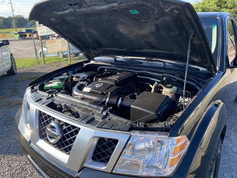 Used 2017 Nissan Frontier Desert Runner image 16