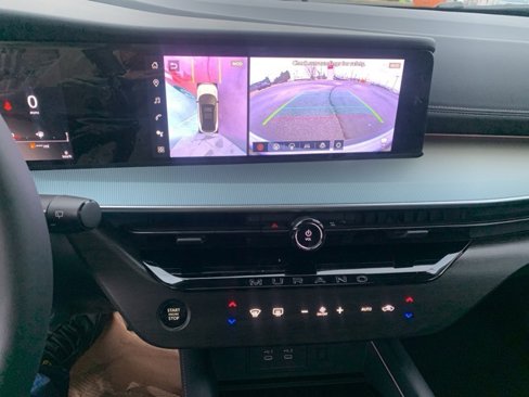 New 2025 Nissan Murano SL image 15