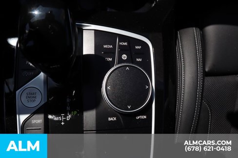Used 2025 BMW X4 xDrive30i image 38