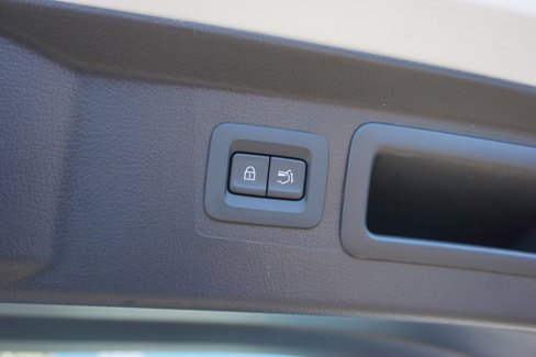 New 2025 MAZDA CX-50 2.5 Hybrid w/ Premium Plus Pkg image 24