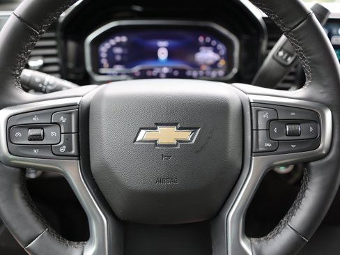 Certified 2025 Chevrolet Silverado 1500 LT image 38