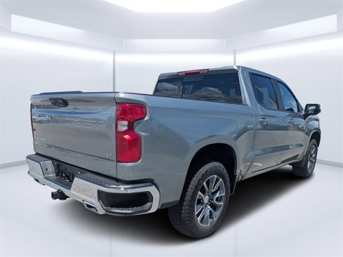 New 2026 Chevrolet Silverado 1500 LT image 3