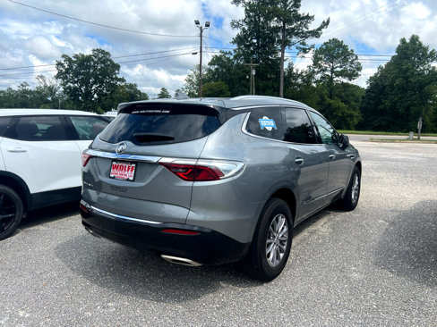 Used 2024 Buick Enclave Premium image 7
