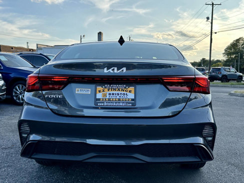Used 2023 Kia Forte LXS image 5