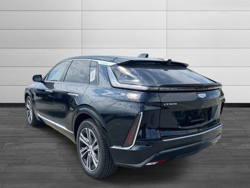 New 2026 Cadillac Lyriq Luxury image 3