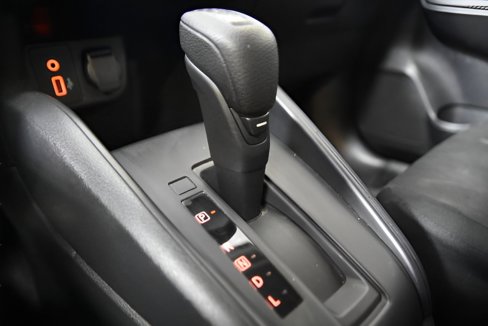 Used 2024 Nissan Versa S w/ Trunk Package image 29