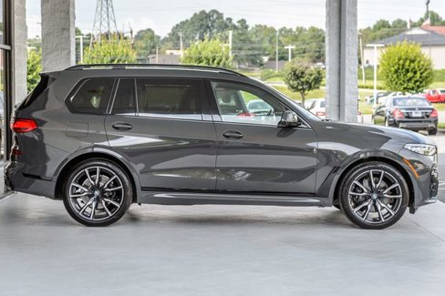 Used 2022 BMW X7 xDrive40i w/ M Sport Package image 55