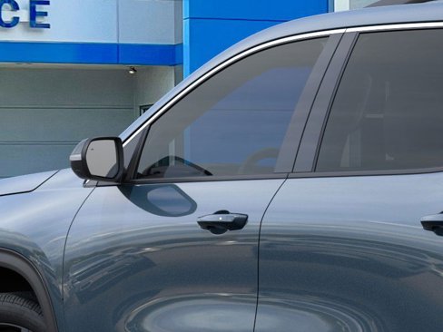 New 2026 Chevrolet Traverse LT w/ Driver Confidence Package image 12