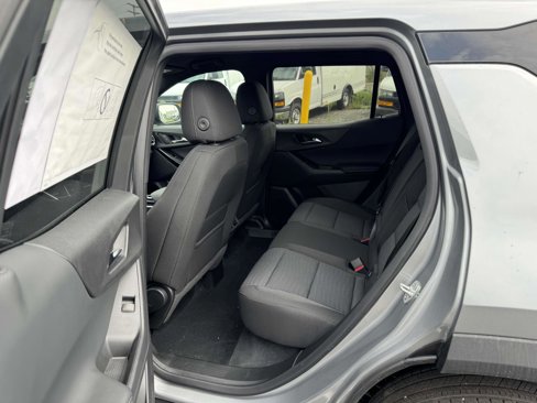 New 2026 Chevrolet Equinox LT image 16