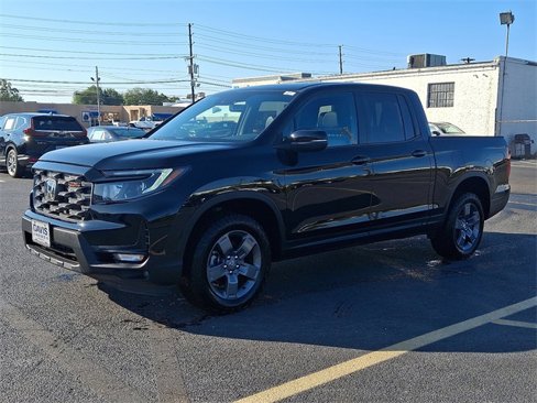 Certified 2025 Honda Ridgeline TrailSport image 3