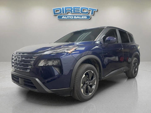 Used 2024 Nissan Rogue SV image 3