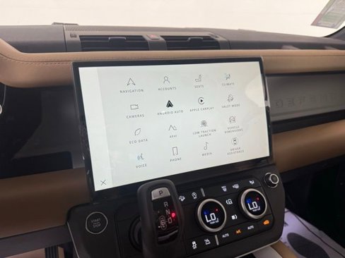 New 2026 Land Rover Defender 110 S image 29