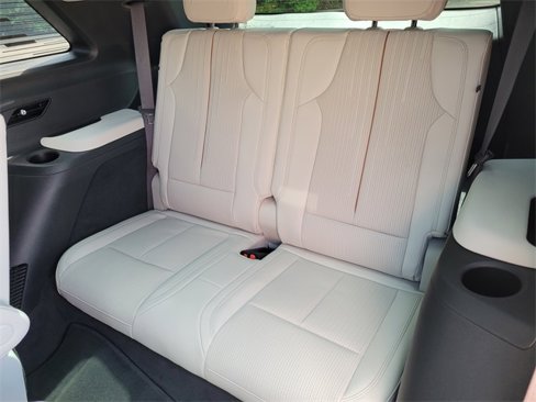 New 2026 Cadillac Vistiq Sport image 24