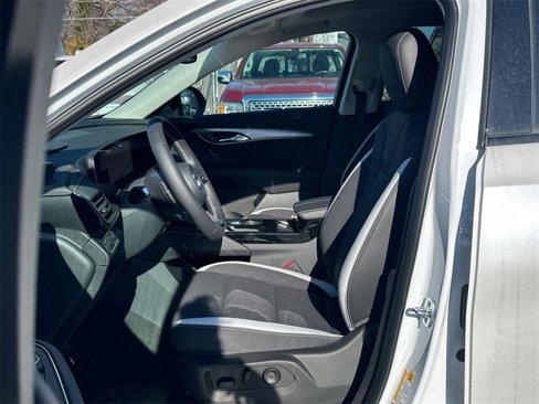 New 2025 Buick Envision Sport Touring image 13