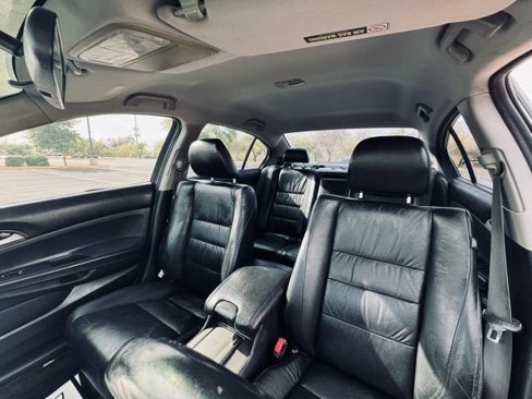 Used 2011 Honda Accord SE image 9