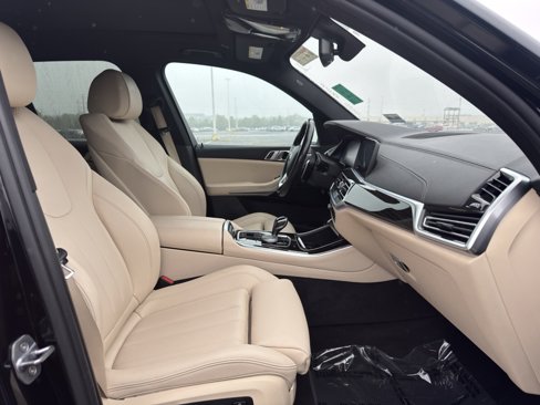 Used 2020 BMW X5 xDrive40i w/ Premium Package image 13