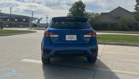 Used 2020 Mitsubishi Outlander Sport Black Edition image 7