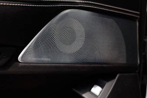 Used 2019 BMW M760i xDrive image 62
