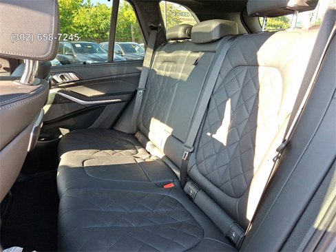 Used 2026 BMW X5 M60i image 9