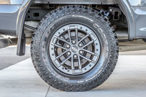 Used 2020 Ford F150 Lariat w/ Equipment Group 502A Luxury image 16