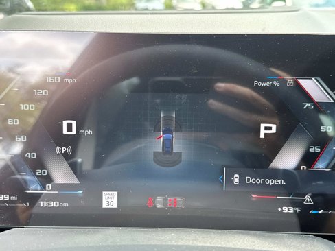 New 2026 BMW X7 M60i w/ Executive Package image 32