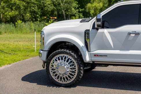 Used 2025 Ford F450 Platinum w/ Platinum Plus Package image 9