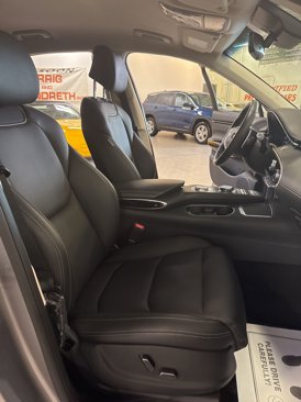 Used 2025 Genesis GV70 2.5T image 18