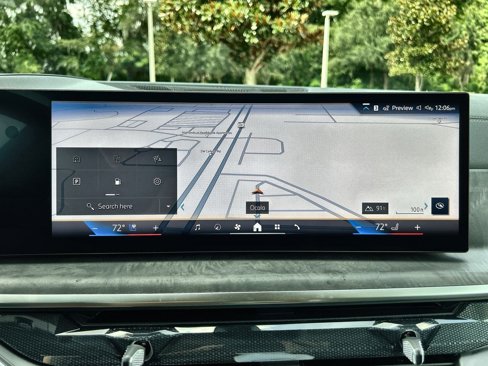 New 2026 BMW X7 xDrive40i w/ Premium Package image 22
