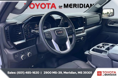 Used 2024 GMC Sierra 1500 SLE image 12