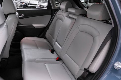 Used 2022 Hyundai Kona Limited image 34