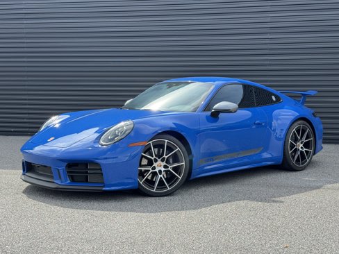 Certified 2025 Porsche 911 Carrera T image 2