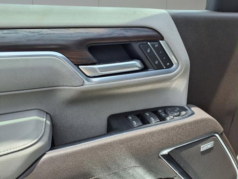 New 2025 GMC Sierra 2500 SLT w/ SLT Premium Package image 13