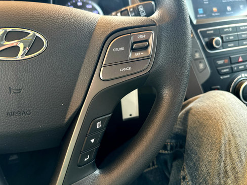 Used 2017 Hyundai Santa Fe Sport image 46
