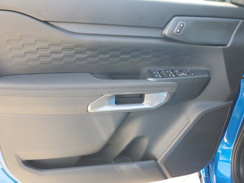 New 2025 Ford Ranger XLT w/ Black Appearance Package image 13