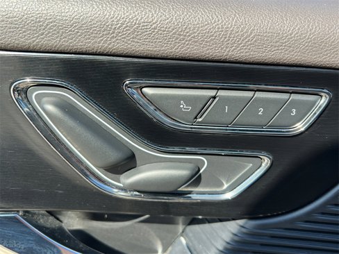 Used 2021 Lincoln Corsair AWD image 12