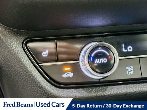 Used 2024 Honda HR-V EX-L image 18