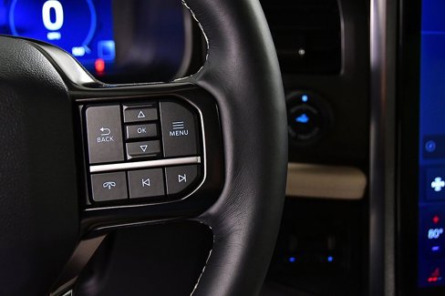 Used 2024 Ford Expedition Max Platinum image 22