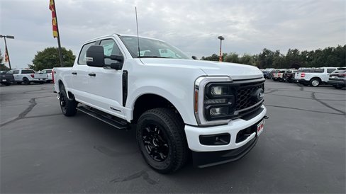 New 2026 Ford F250 XL image 2