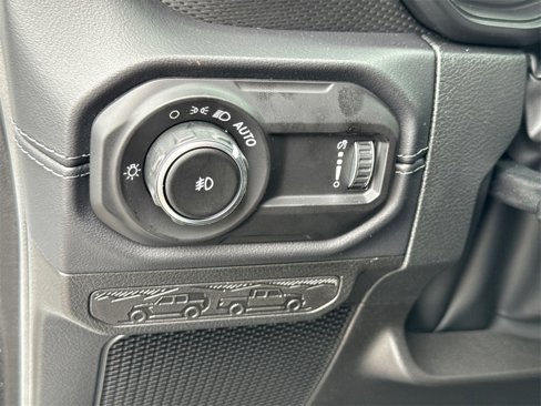New 2025 Jeep Wrangler Unlimited Rubicon image 28