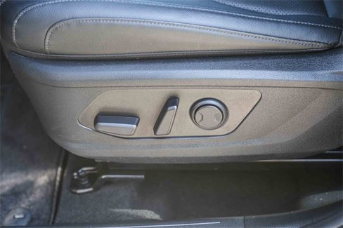 Certified 2025 Kia Sportage EX image 22